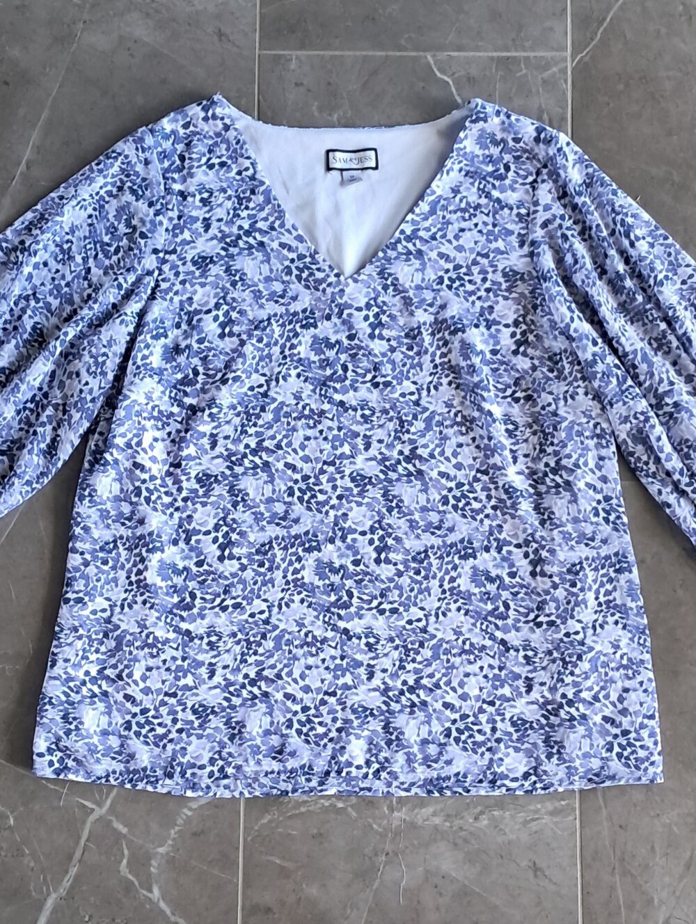 Sam and Jess Floral V-Neck Puff Sleeve Blouse Sz M- Blue